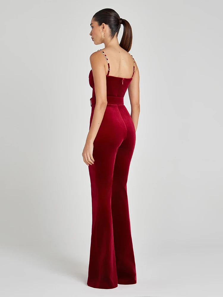 Mono terciopelo burgundy mujer sin mangas tirantes cadena diamantes cóctel fiesta elegante
