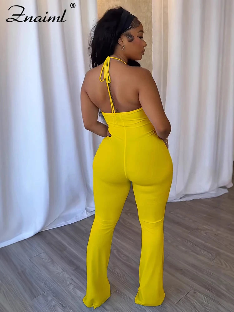 Mono sexy calado cuello halter pierna acampanada club nocturno mujer vista completa
