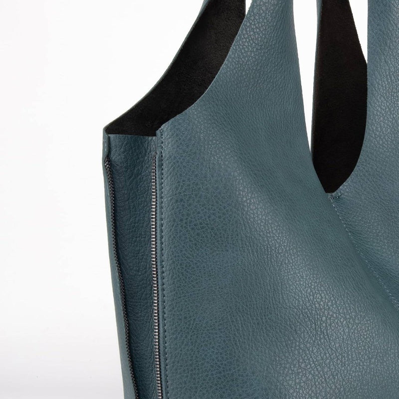 Bolso hobo verde oliva casual espacioso interior compartimentos
